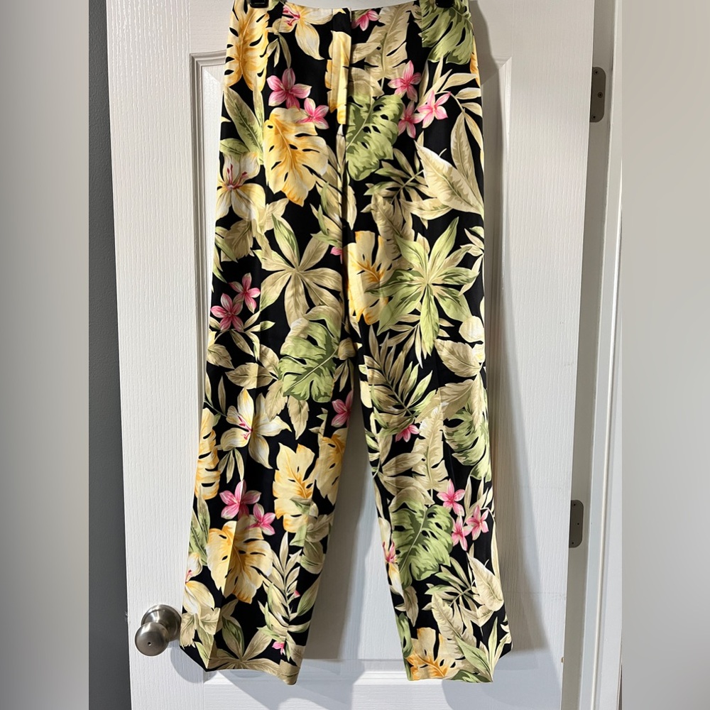 Talbots 100% Pure Silk‎ Lined Floral Pants Size 6